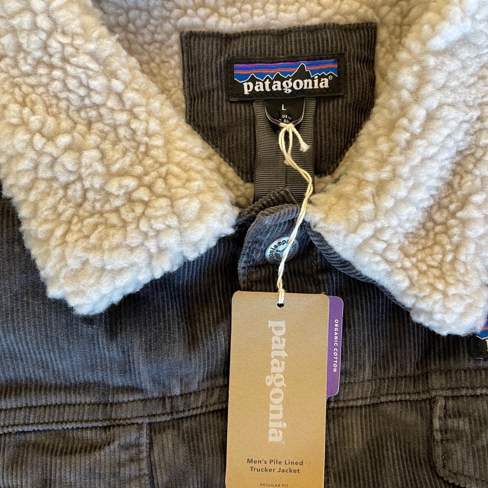 Patagonia Sherpa Pile Lined Trucker Jacket NWT